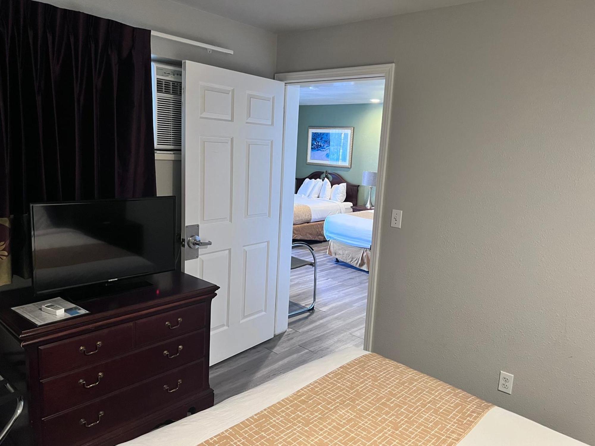 Travelodge By Wyndham Redding Ca Kültér fotó