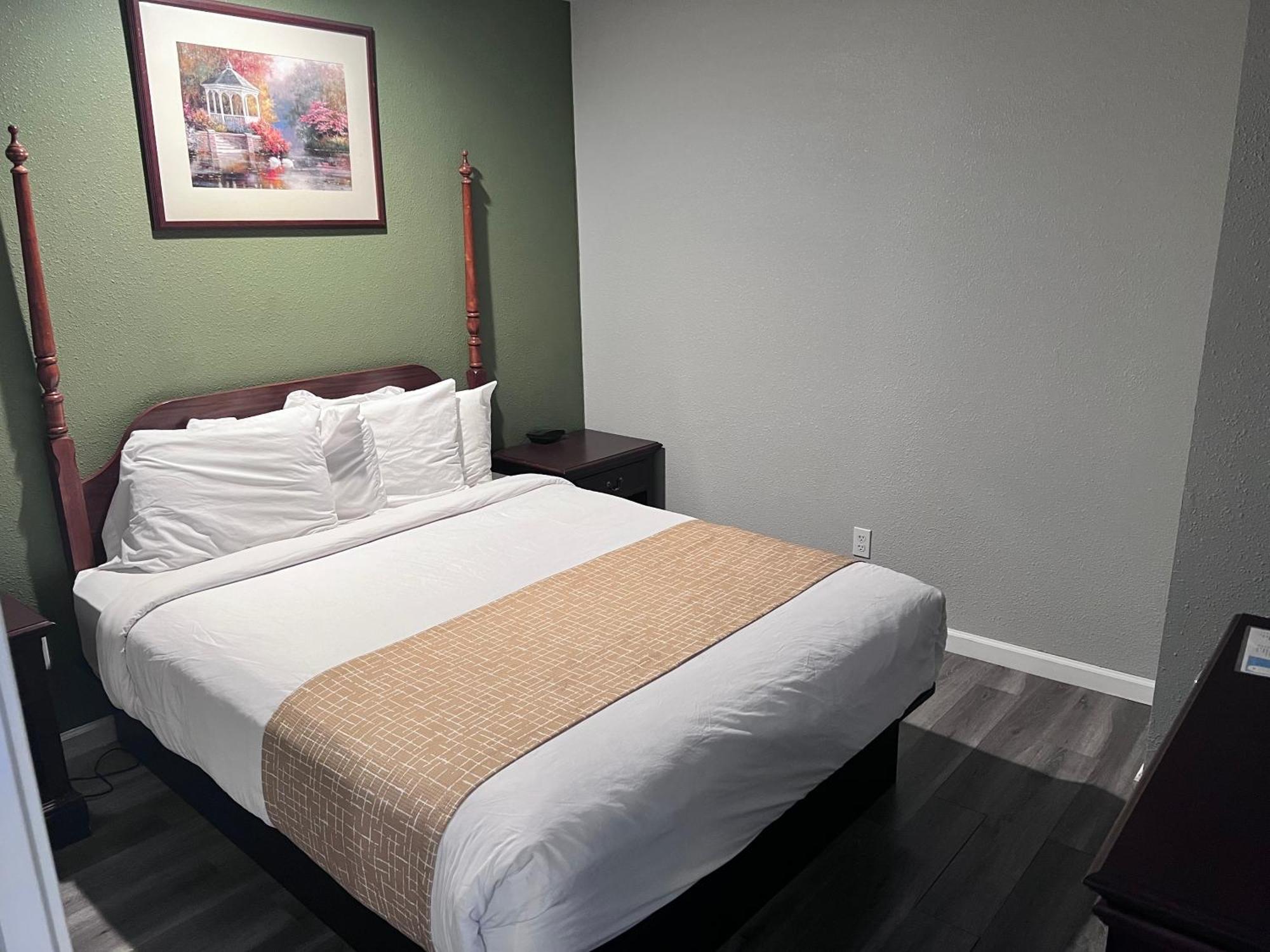 Travelodge By Wyndham Redding Ca Kültér fotó