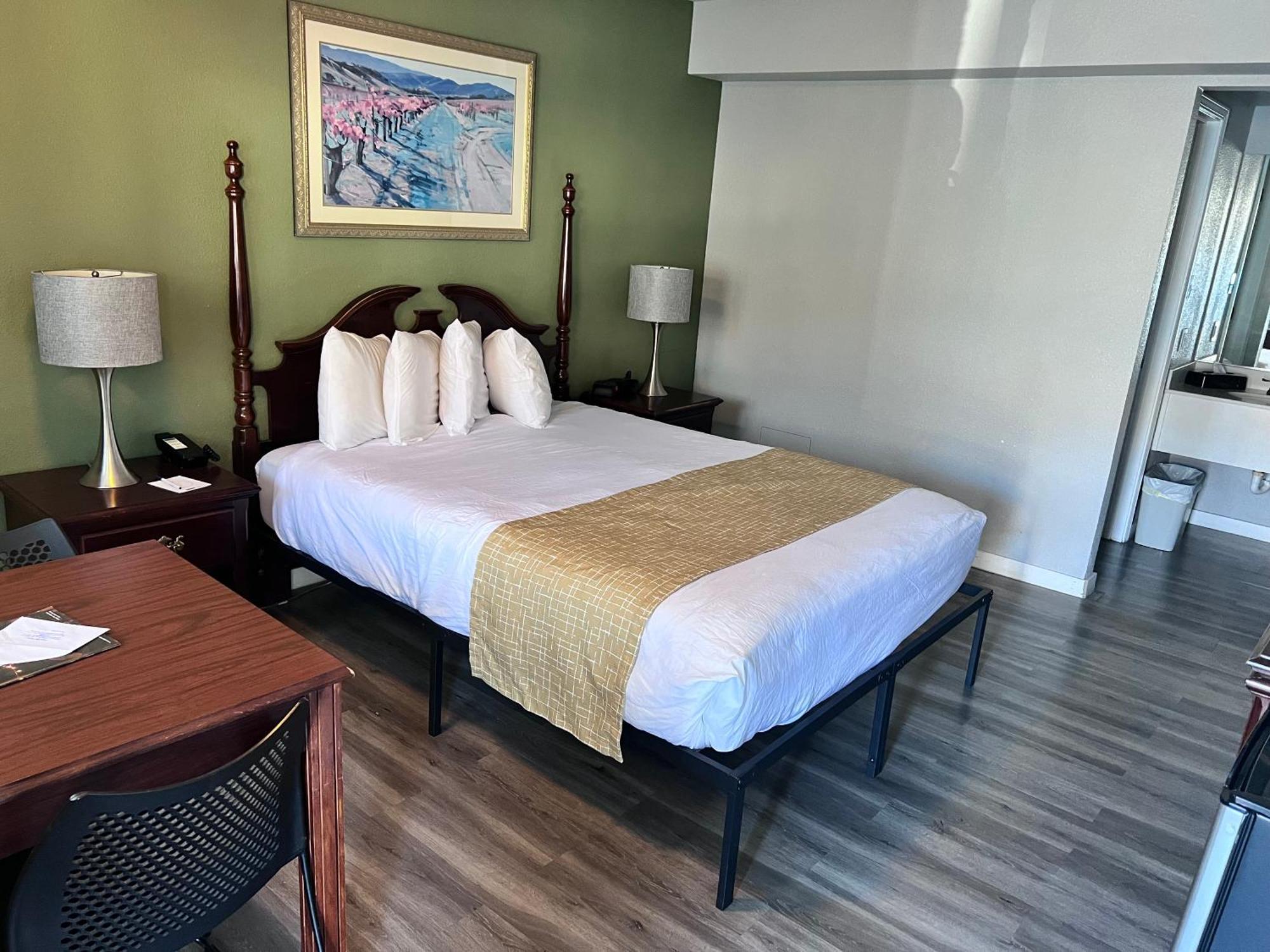 Travelodge By Wyndham Redding Ca Kültér fotó