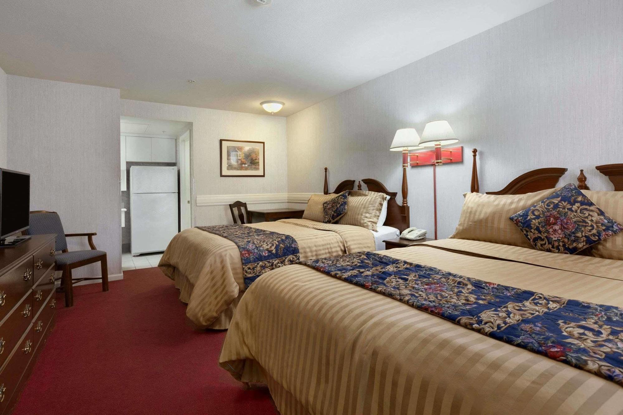 Travelodge By Wyndham Redding Ca Kültér fotó